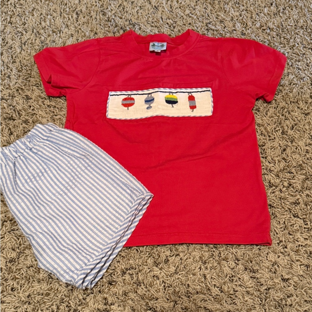 EUC! Boys size 6T smoked lures shirt with seersucker shorts